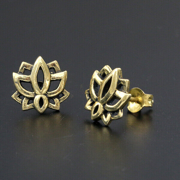 ALLY Lotus Flower Stud Earrings in Gold | 18 gauge