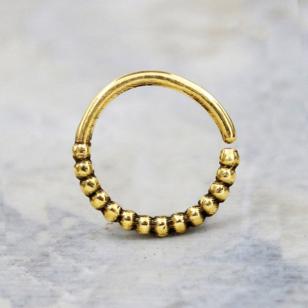 ORA Beaded Nose Ring in Gold | 16 gauge