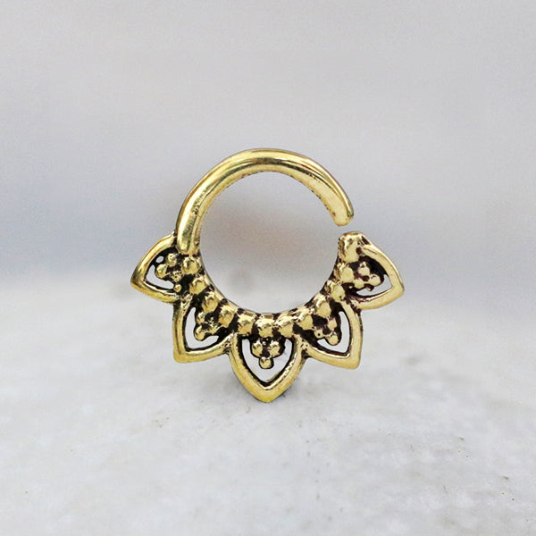 ILA Seamless Septum Ring in Gold | 16 gauge