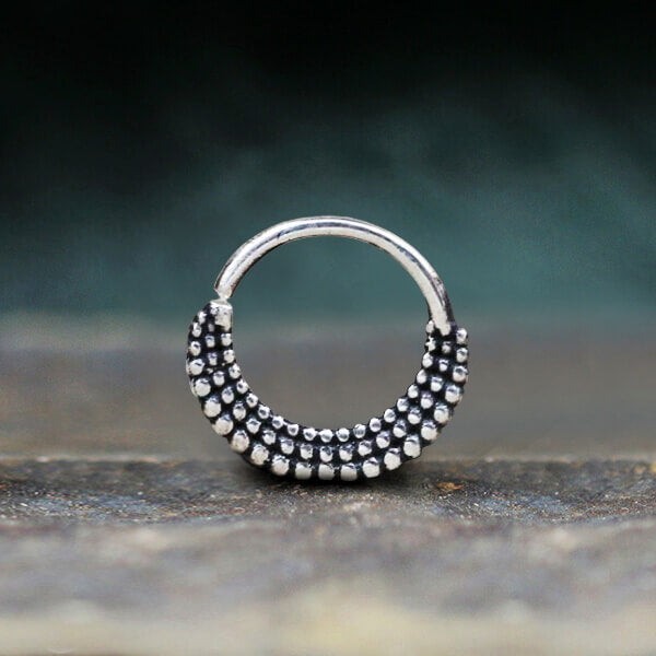 ITA Seamless Ring in Silver | 16 gauge
