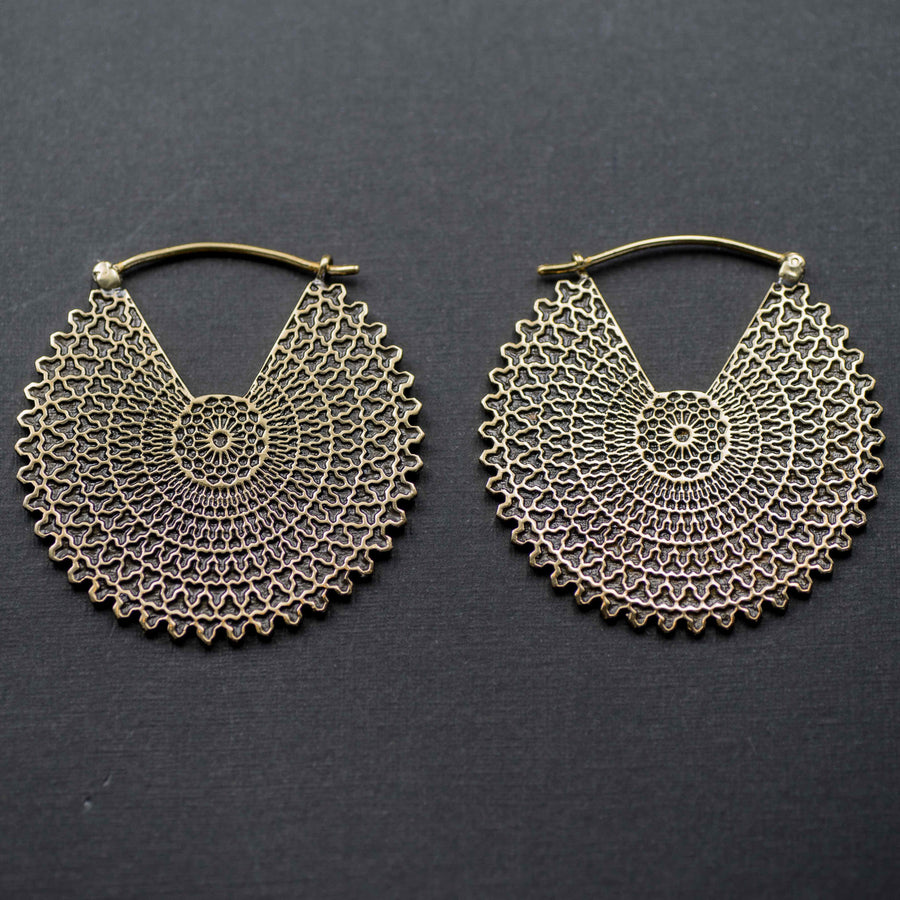 VORTEX Boucles d'oreilles créoles disque mandala surdimensionnées tribales en or | calibre 16