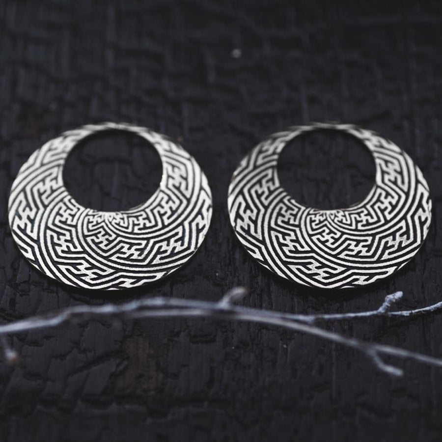 SAYAMOON Tribal Sayagata Hoop Disc Earrings in 925 Silver | 12 gauge