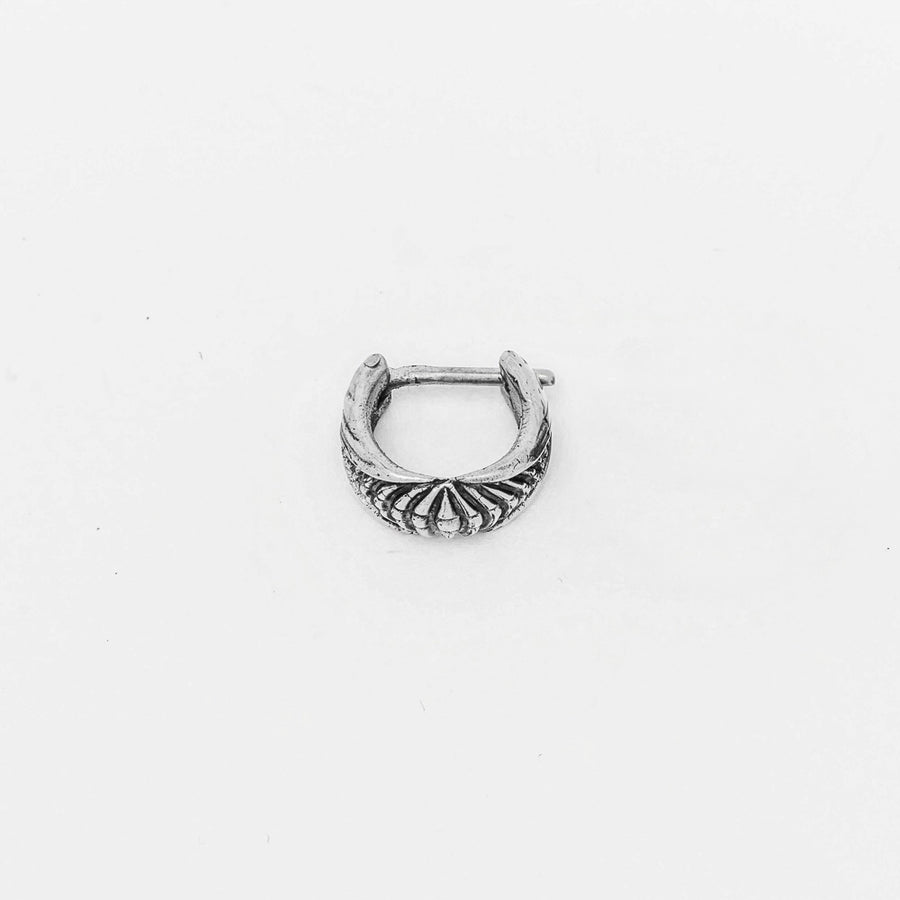 DARMA Biomechanical Clicker Hoop Septum Nose Ring in Silver | 16 gauge