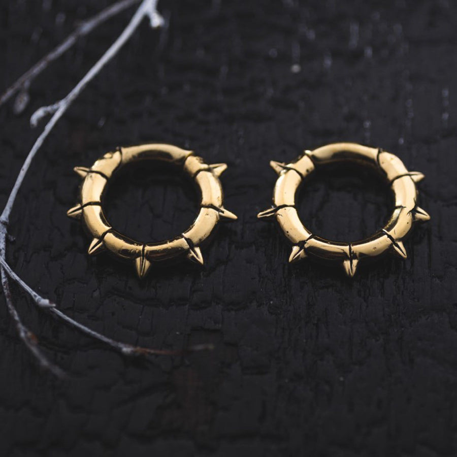 Kaya Movement Weights & Hangers SPIKE Hoop Ear Weights in Gold with Click Closure