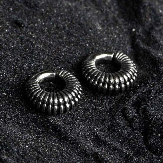TRILOBITE Small Biomechanical Clicker Ear Weights in Silver 925 | 2 gauge