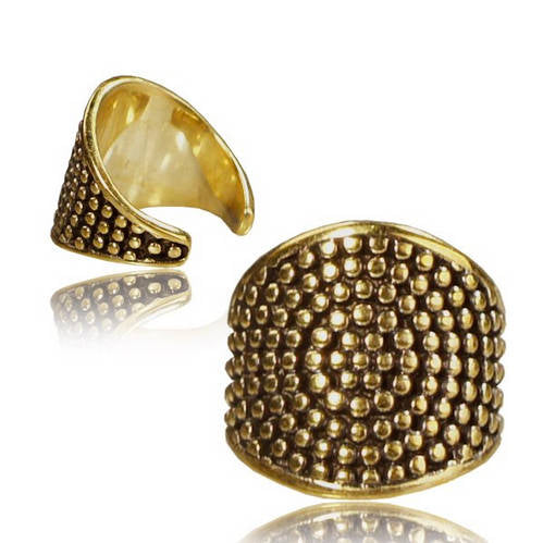 CIRA — Ear cuff