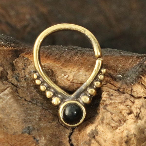 Unique Gold Triangle Septum Ring with Onyx, Piercing 8mm - 18g, Cute Witchy Goddess Oxidized Gothic Jewelry