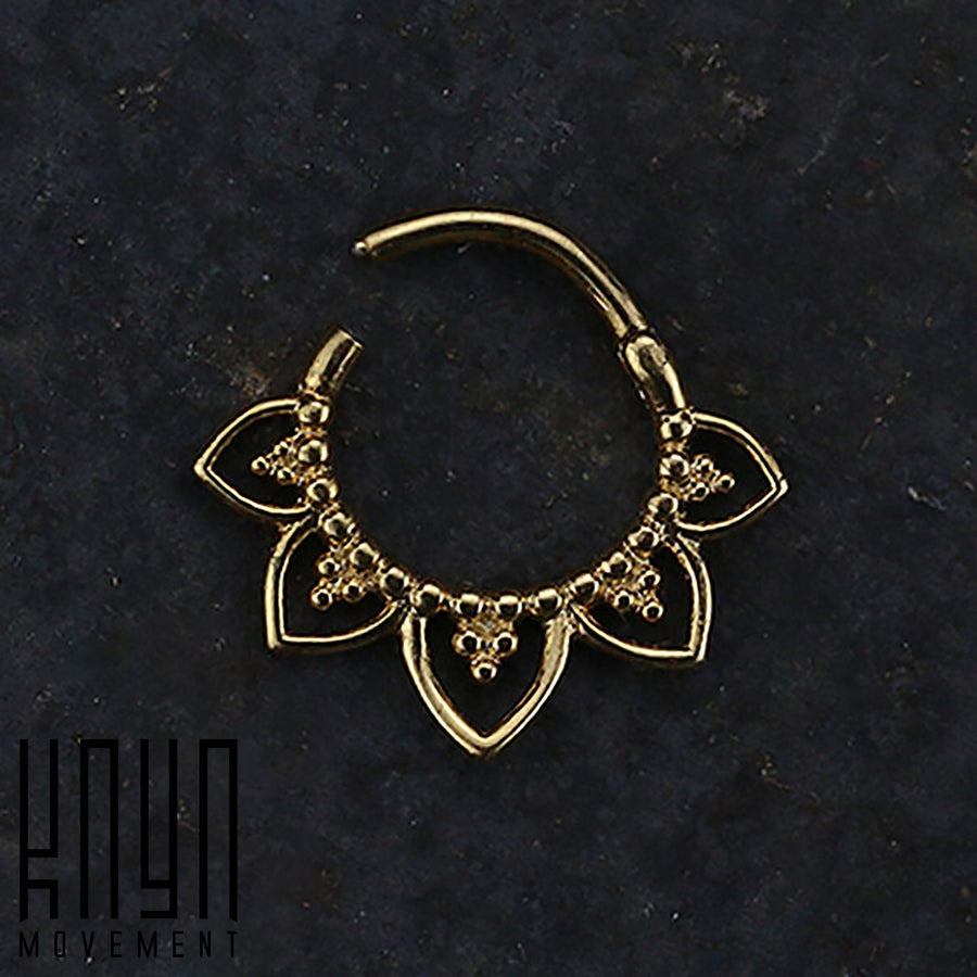 MAWAR Lotus Flower Clicker Septum Ring en Or | calibre 16