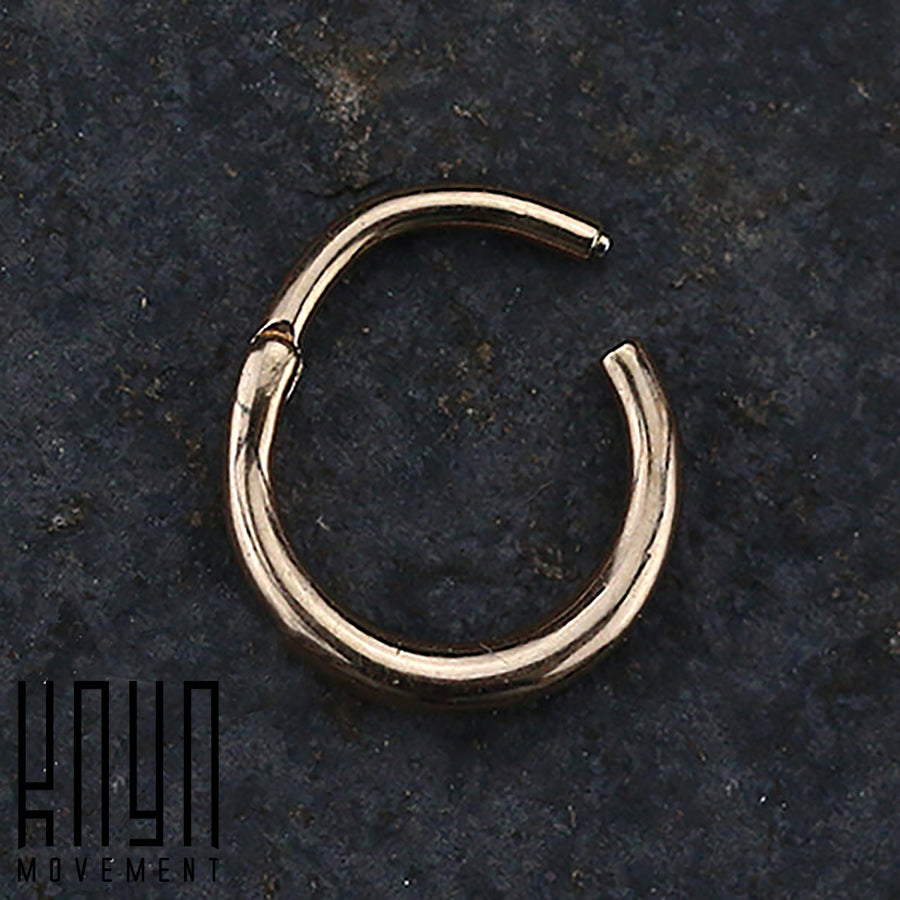 AMAO Clicker Nose Ring in Rose Gold | 16 gauge