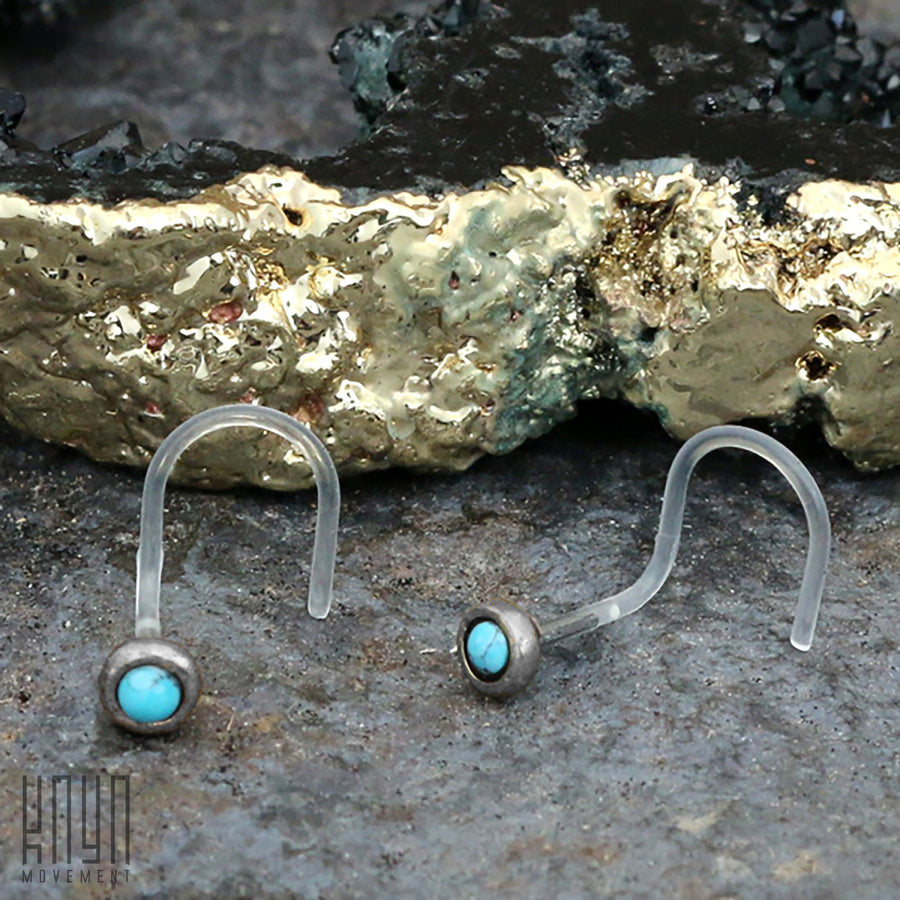 EDEN Nose Screw Stud in Silver with Turquoise | 20 gauge