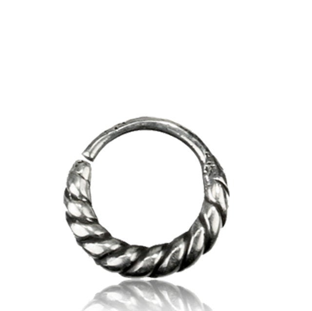TIARA Seamless Nose Ring in Silver | 18 gauge